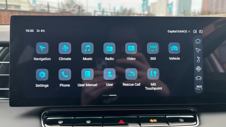 MG HS 1.5 T-GDI Trophy 5dr DCT Petrol Hatchback